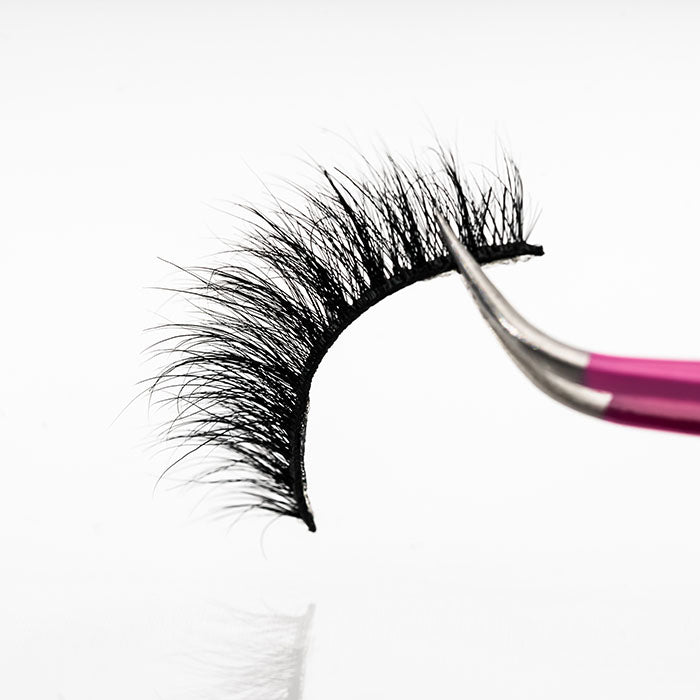 Empowered mink lashes